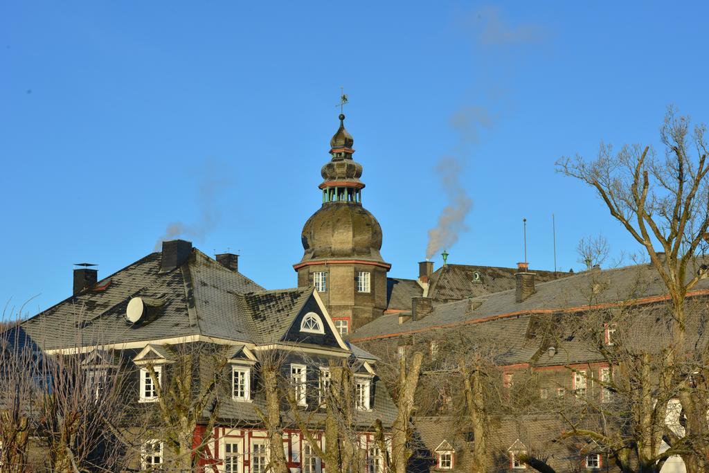 Hotel Fliegendes Klassenzimmer Bad Berleburg Exterior photo